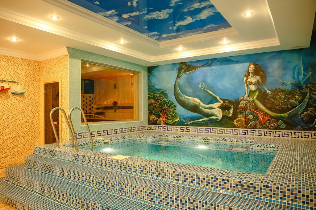 Luxury House Hotell Tsjimkent Eksteriør bilde